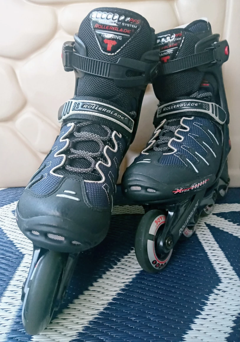 Evo Inline Rollerblades thumbnail