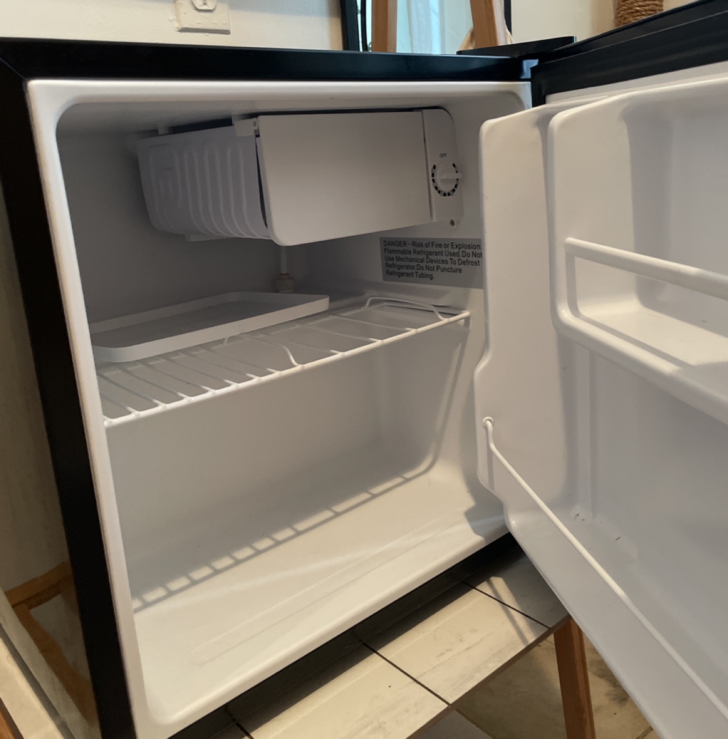Mini fridge - photo 2