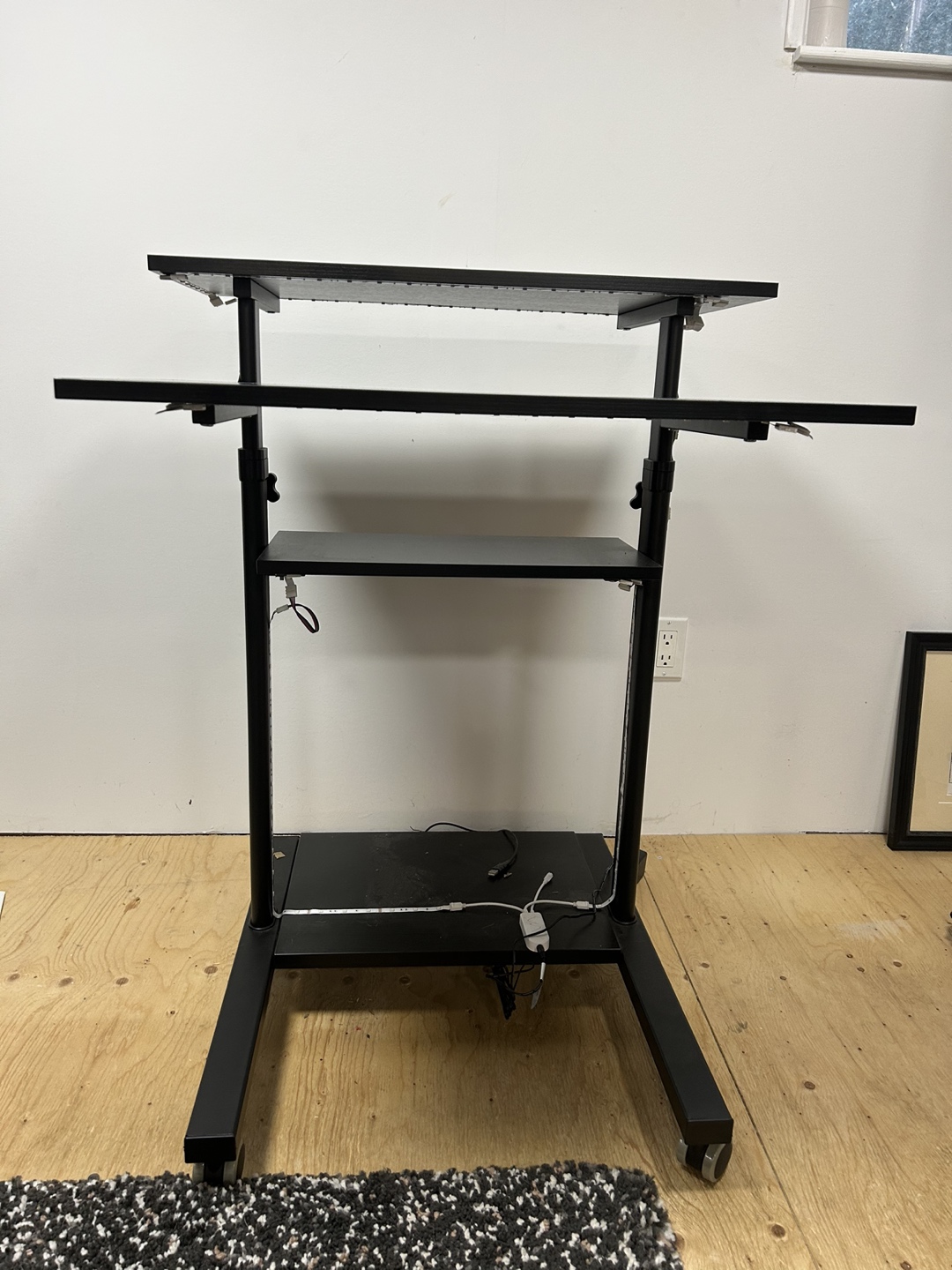 Standing desk
