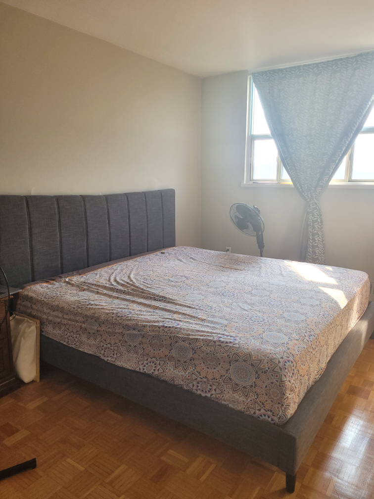 King memory foam mattress with bed - photo 2
