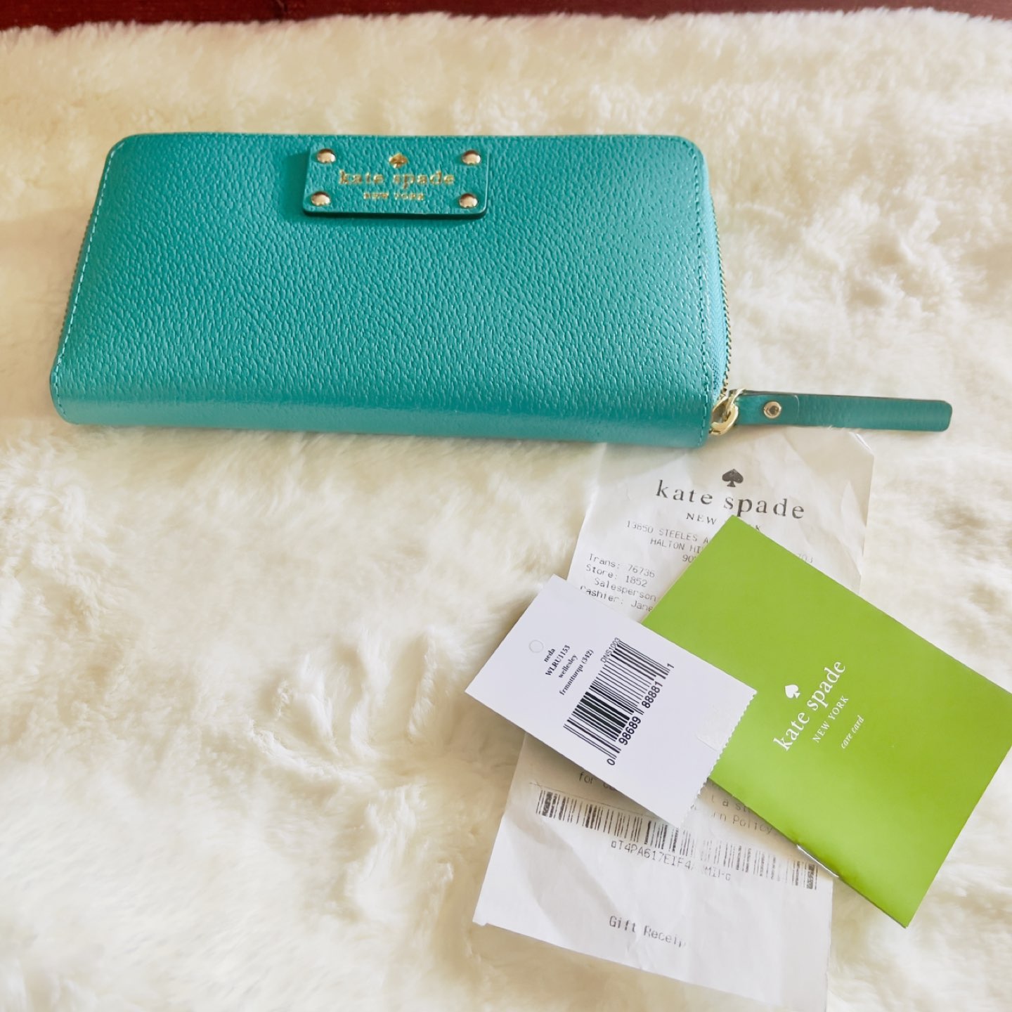 Authentic New Kate spade wallet in Turquoise thumbnail