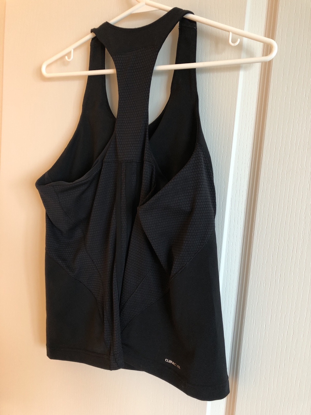 Adidas L tank 💰 image indicator(2)