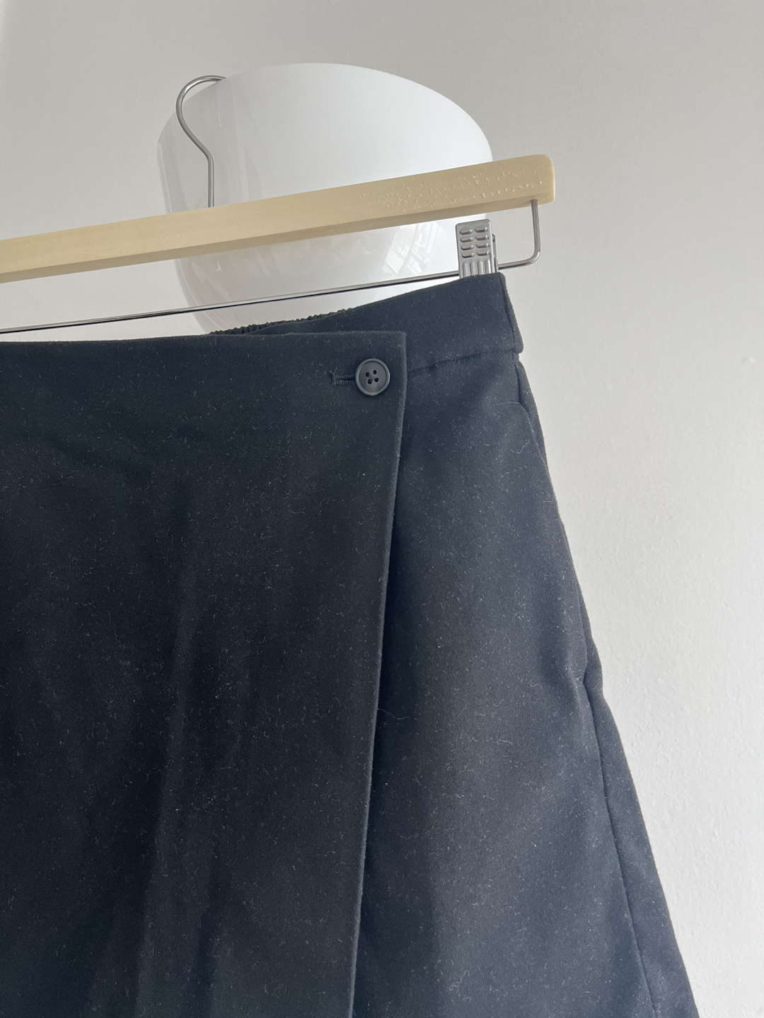 Brand New- Uniqlo- Short - photo 2