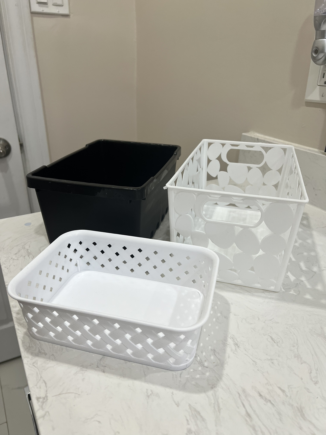 Plastic storage basket