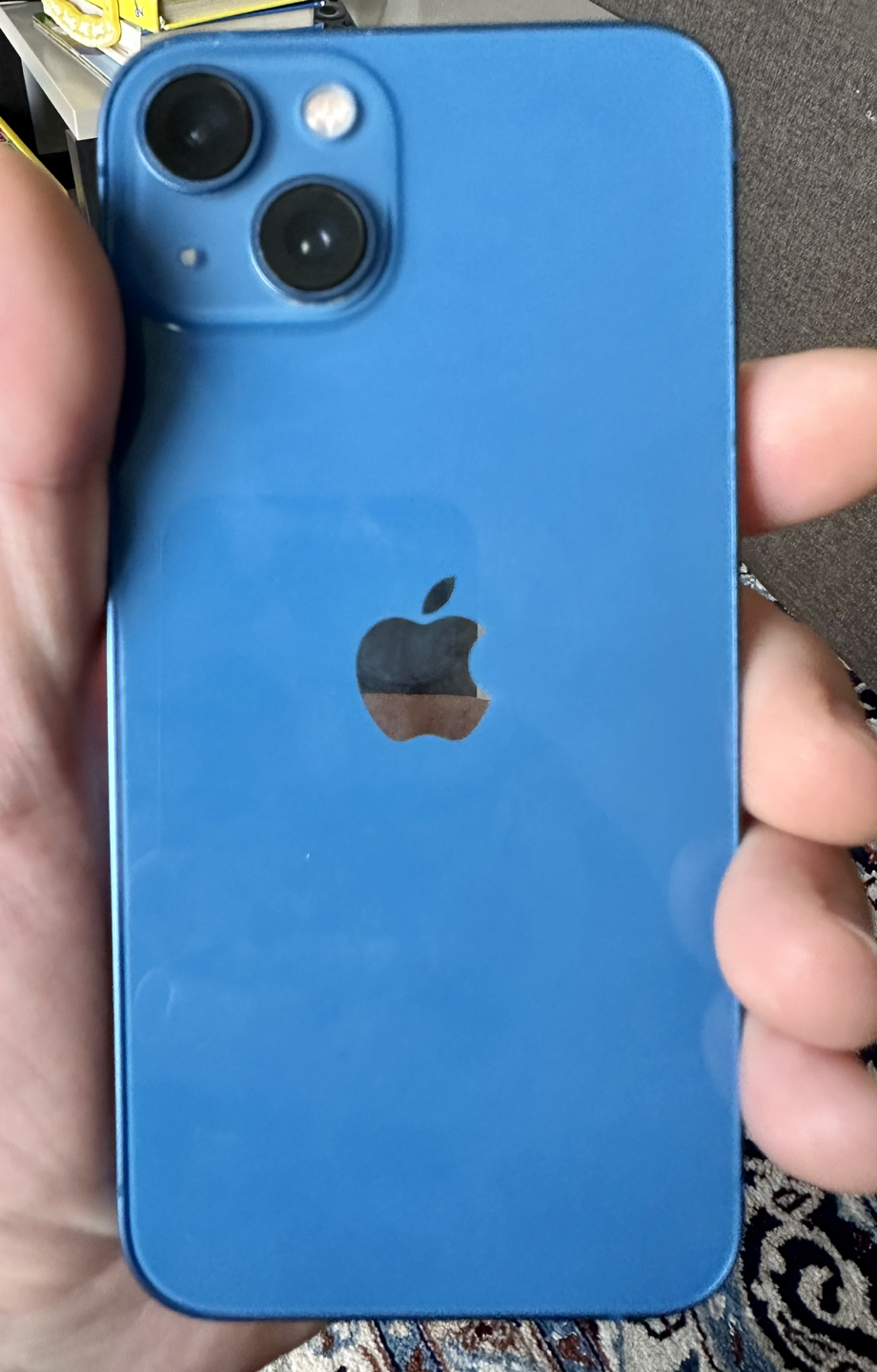 iPhone 13 128gb cellphone