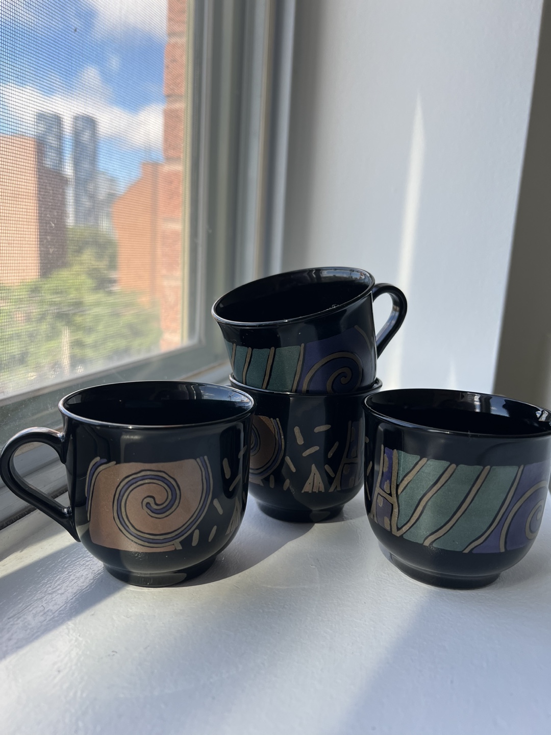 Set of 4 tea/coffee cups thumbnail