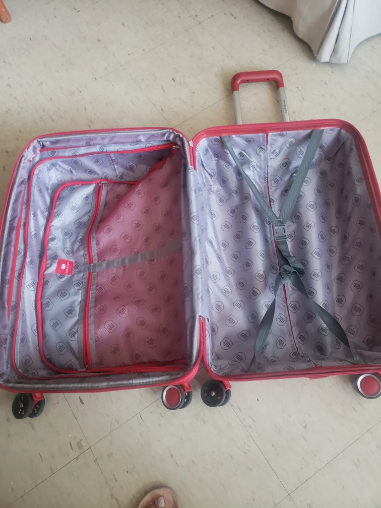 medium size hardside suitcase  - photo 5