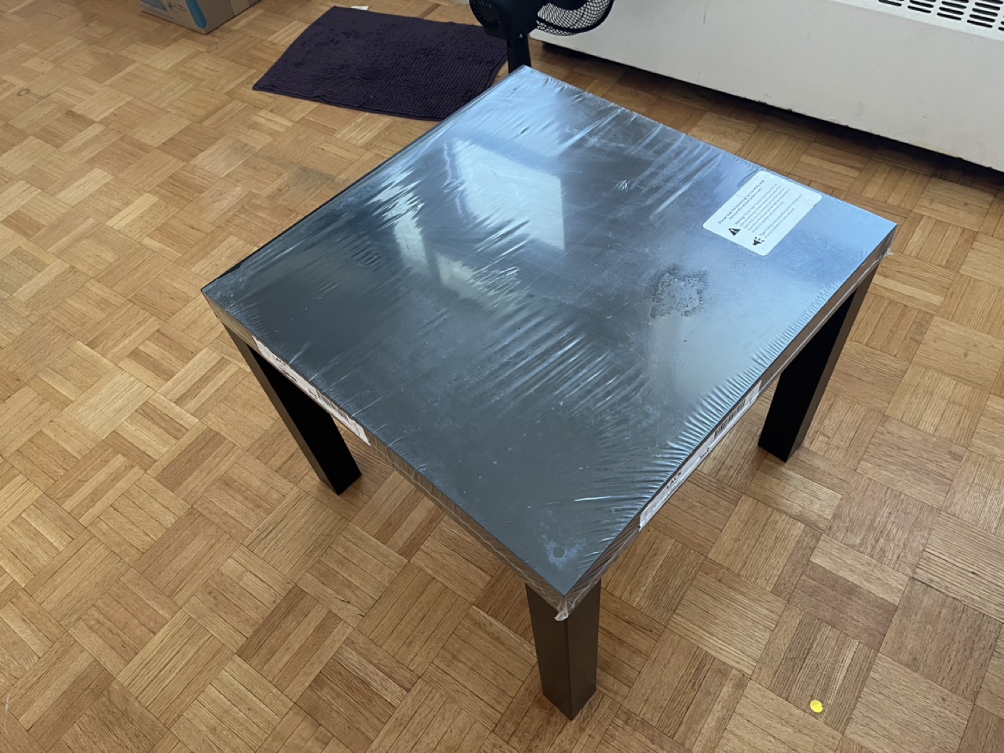 Side table thumbnail