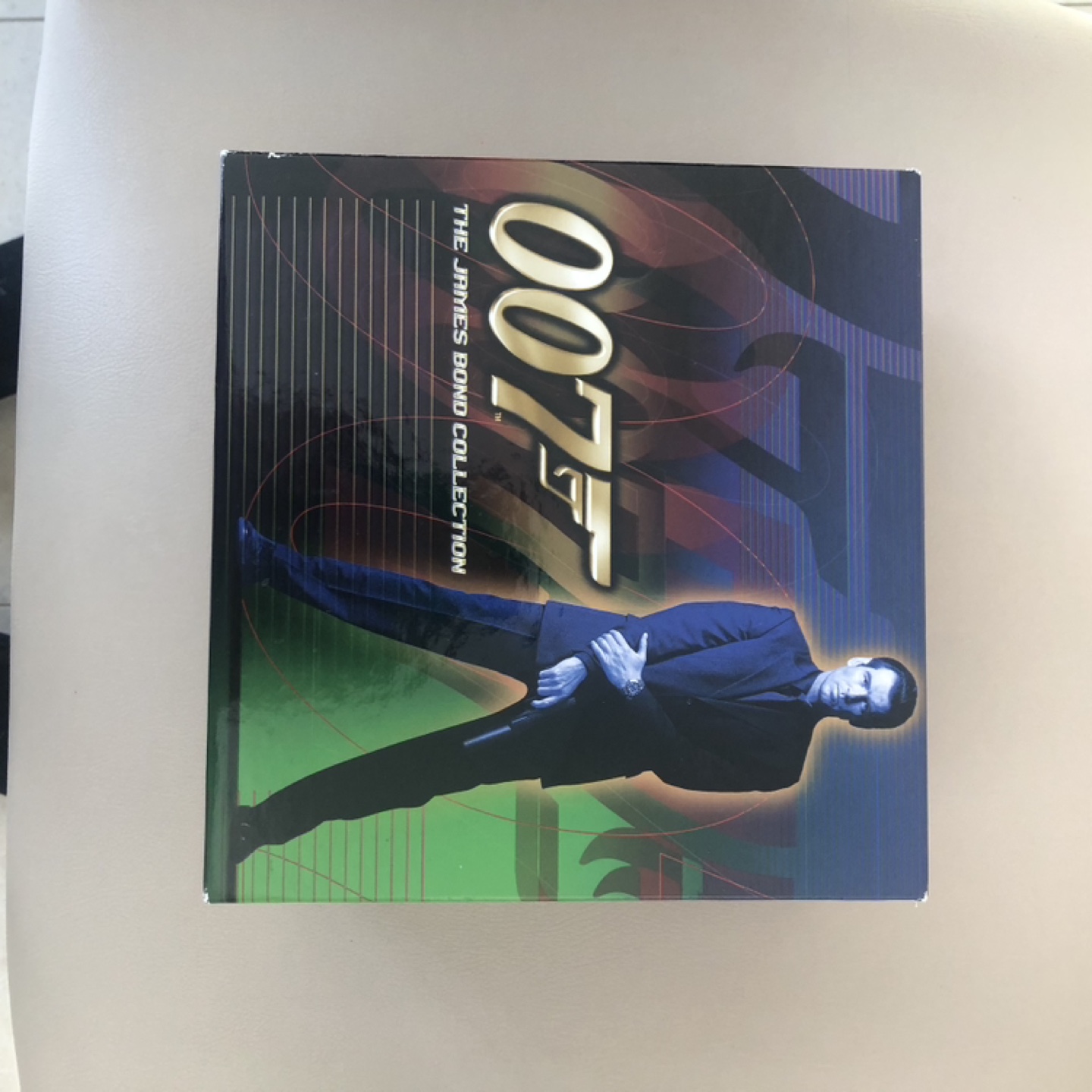 James Bond collection vhs - photo 2