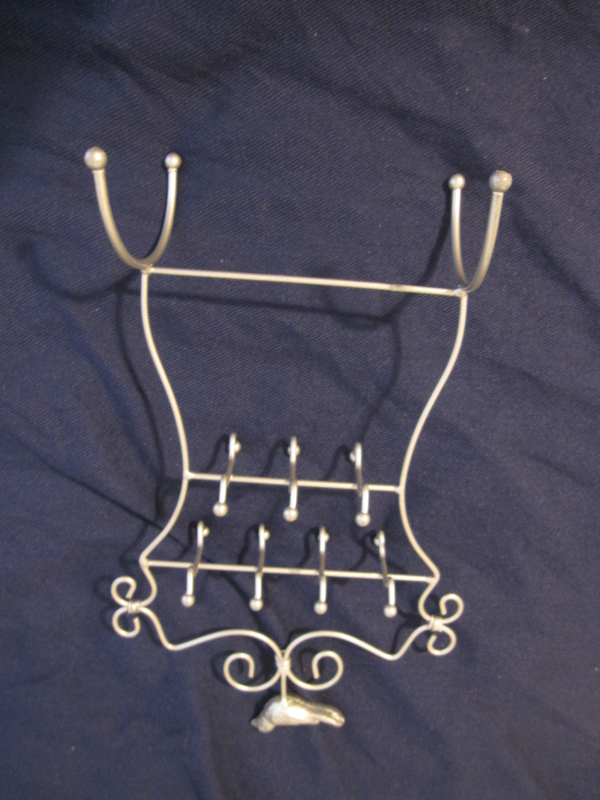 Small standalone jewelry holder - photo 2