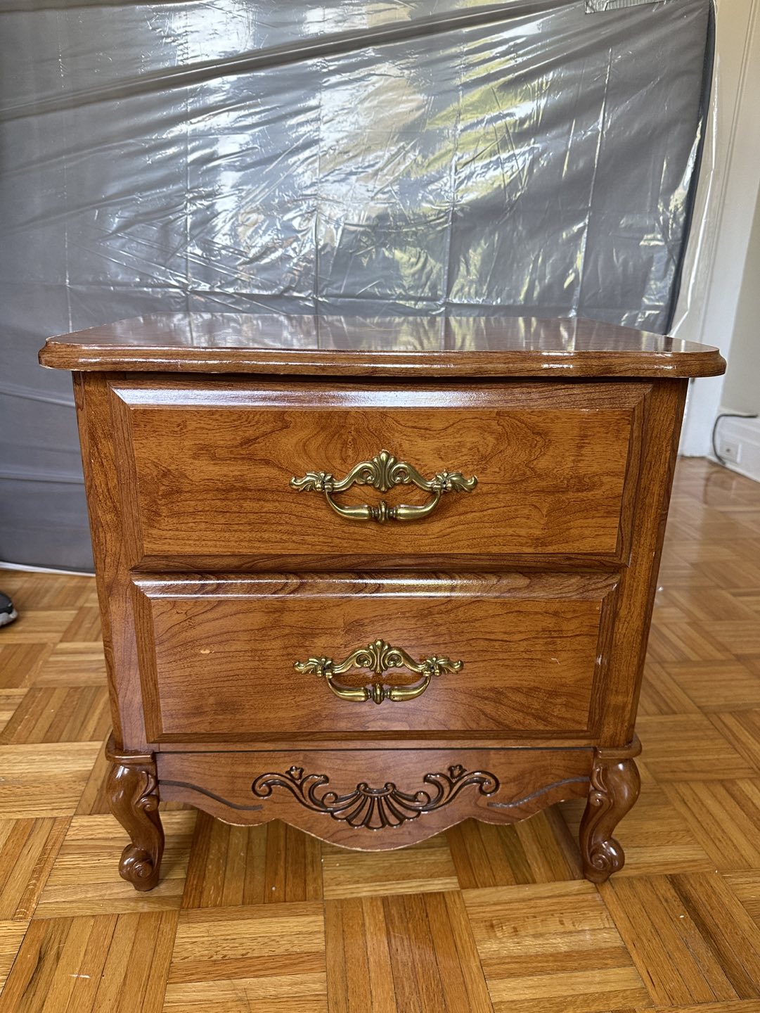 Antique Style Dresser/Nightstand