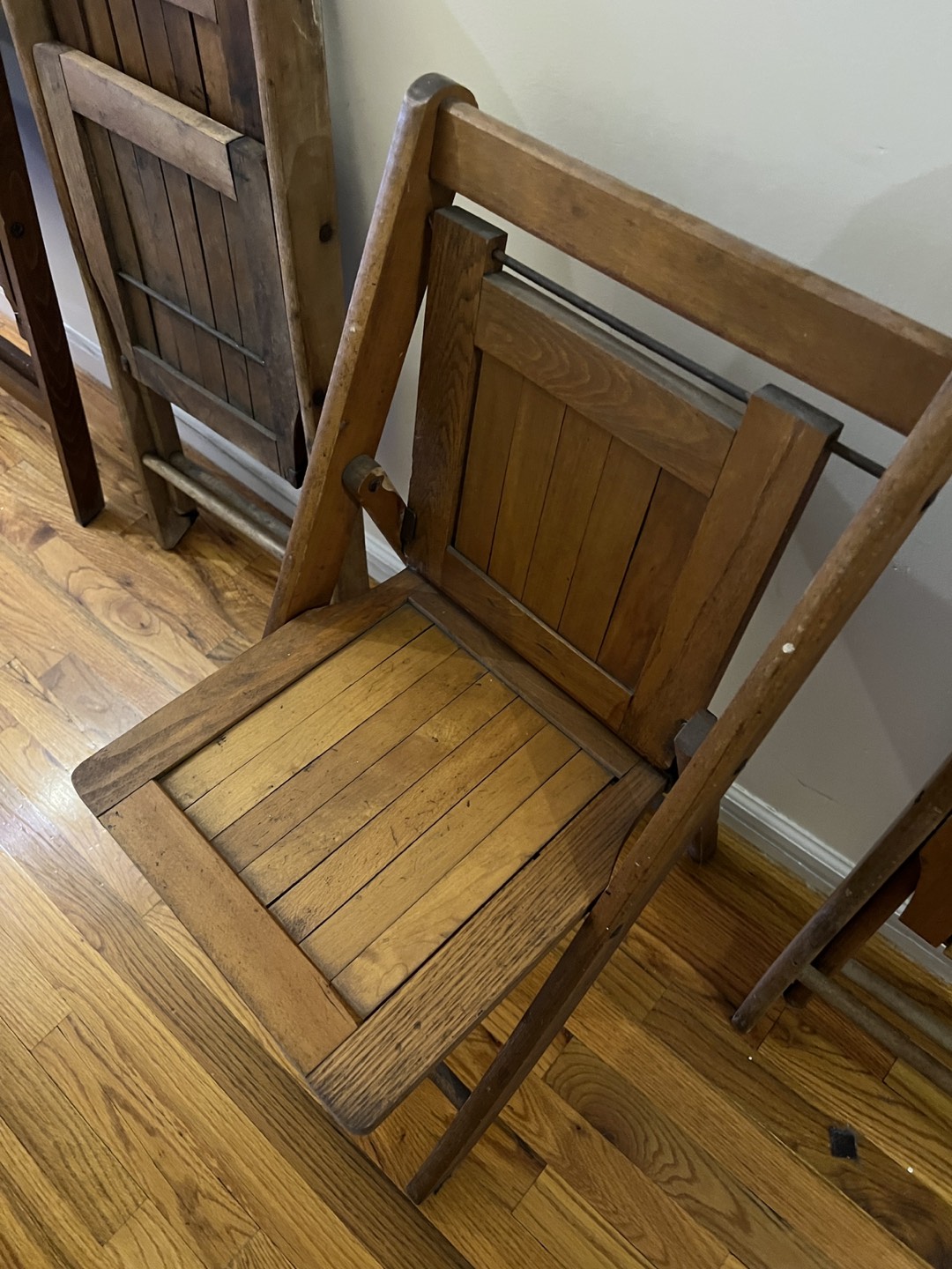 4 Antique Wooden Folding Chairs - photo 4