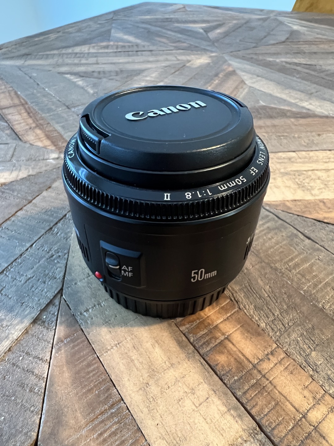 Canon 50mm EF Autofocus Manual lens like new - photo 2