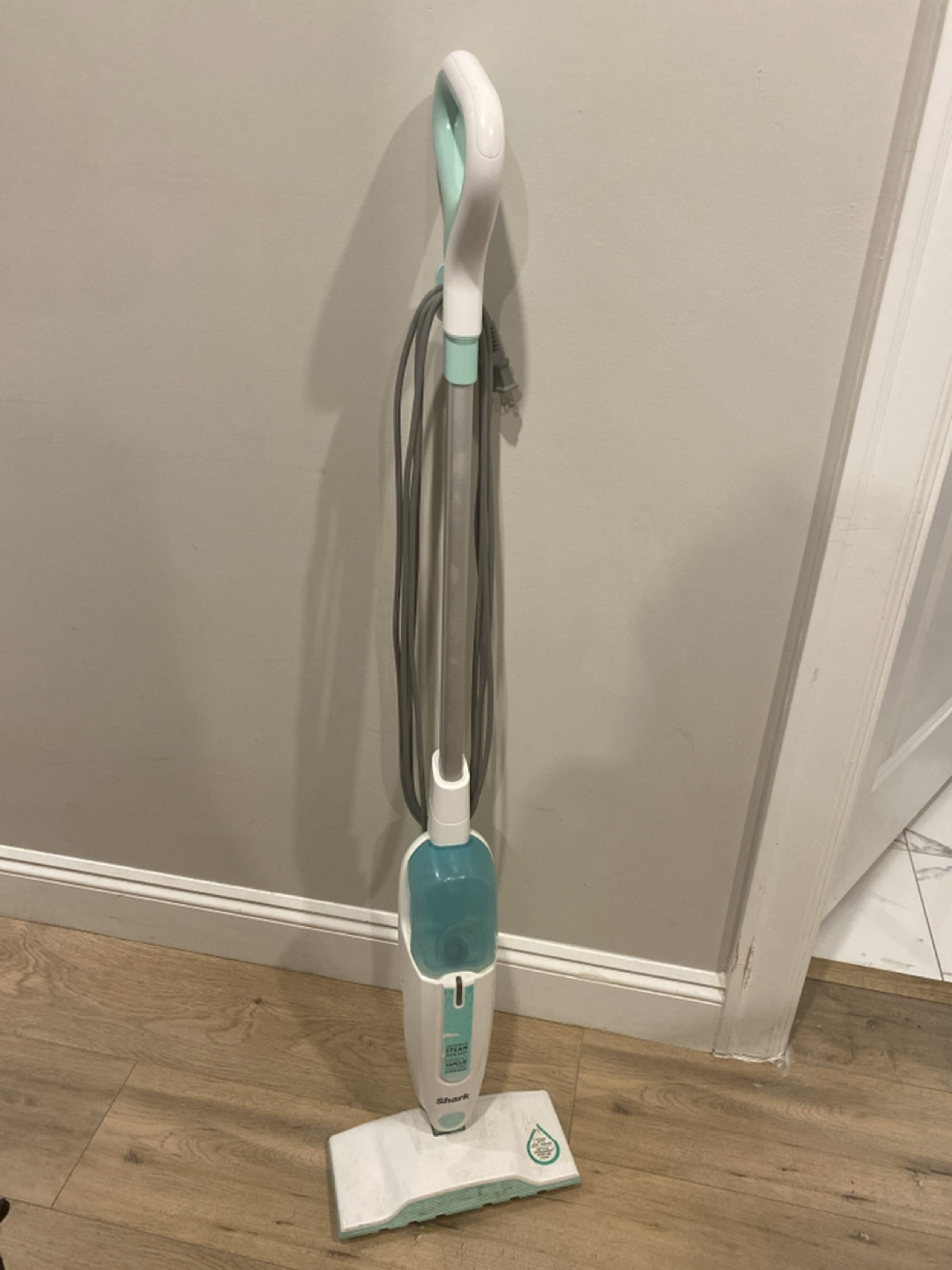 Shark steam mop thumbnail