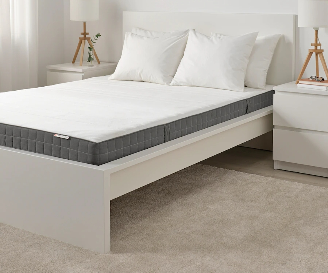 IKEA Queen
Bed white + Mattress 
