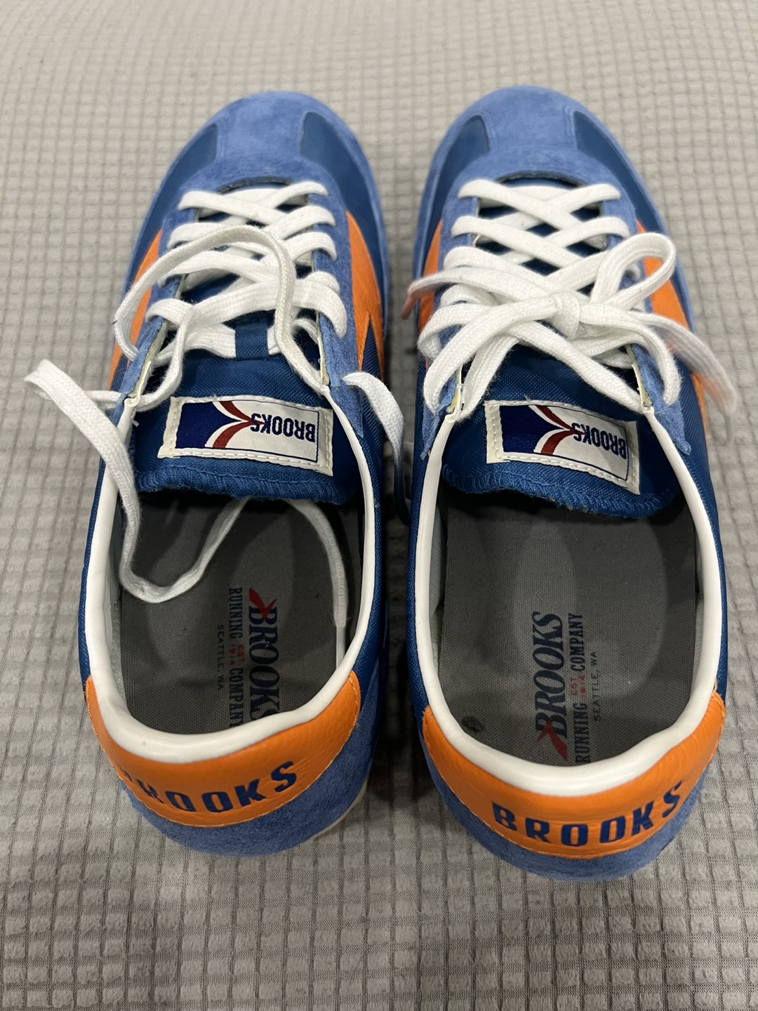 Brand New Brooks sneaker💰 - photo 3