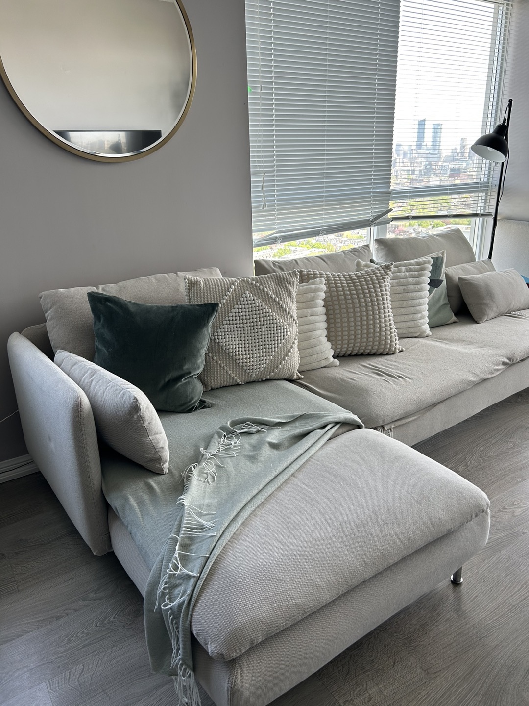 Sectional Couch with chase lounge thumbnail