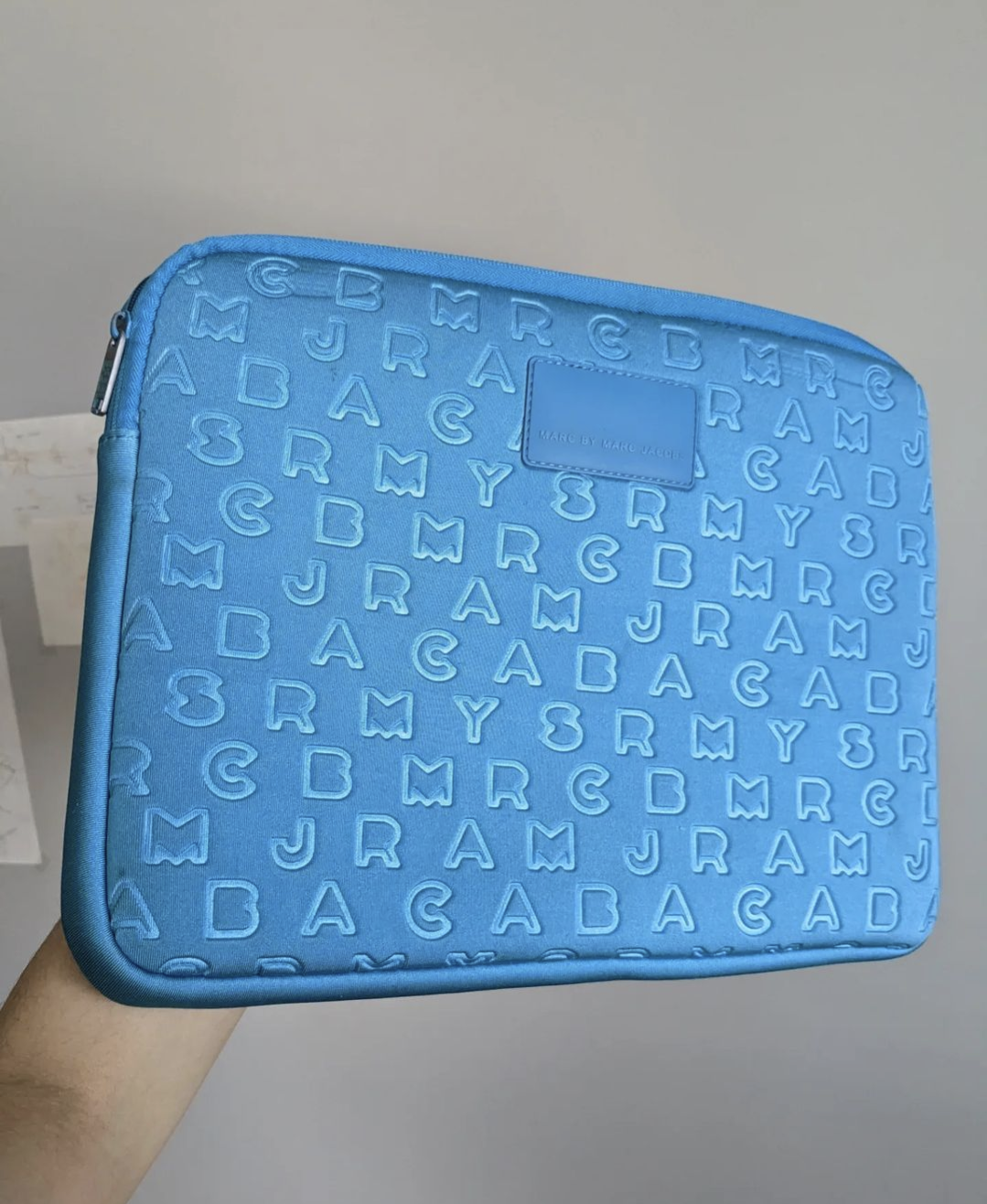Marc Jacobs laptop case thumbnail