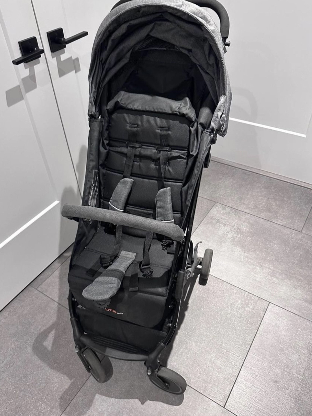 Selling my stroller - photo 2