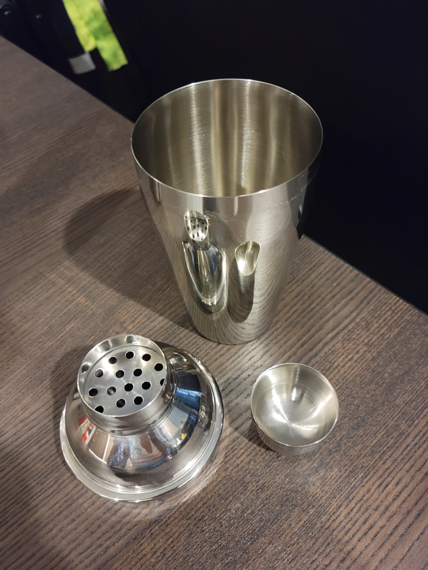 2 cocktail shakers - photo 2