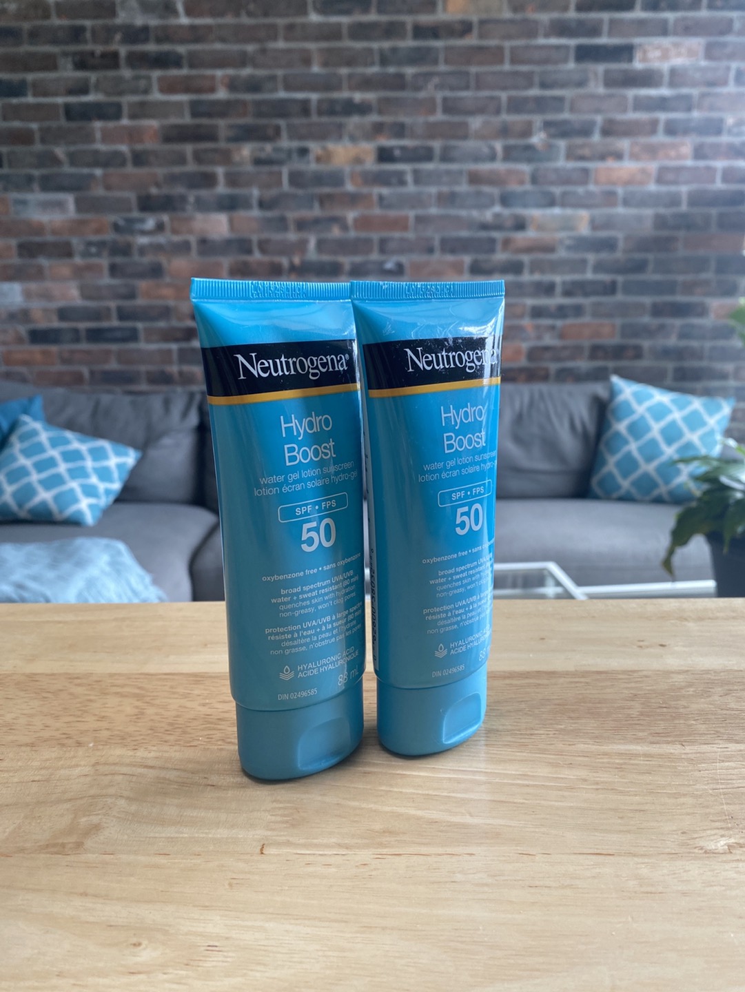 Neutrogena Hydro Boost Sunscreen SPF50 thumbnail