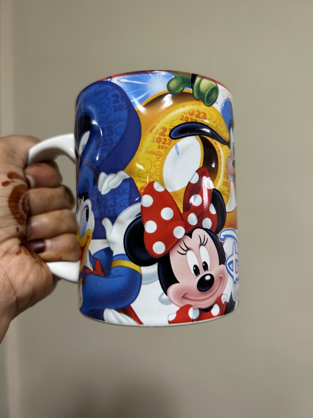 Disney mug with keychain