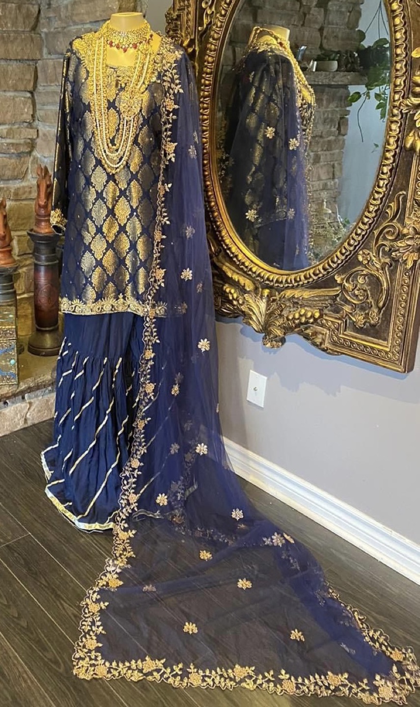 Pakistani womens formal dress