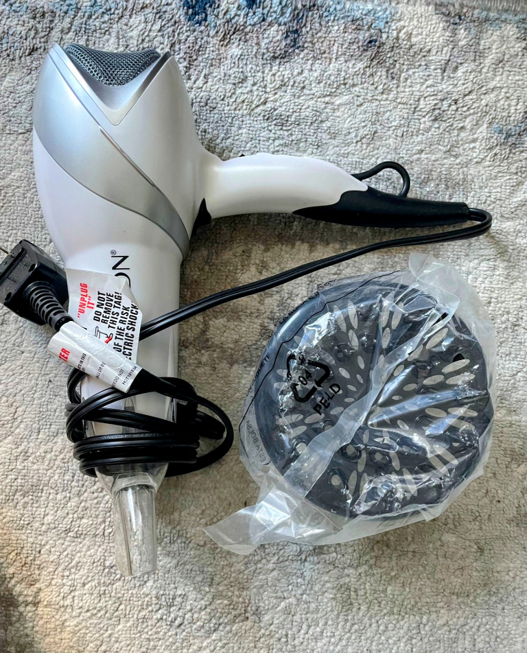 Revlon 1875 watts infrared heat hair dryer  thumbnail