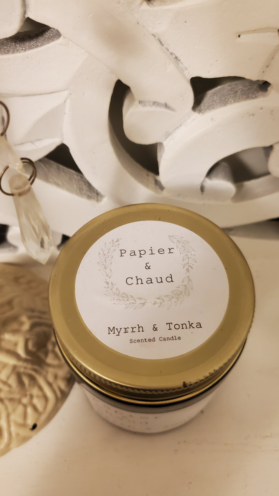 myrrh & tonka scent candle image indicator(2)