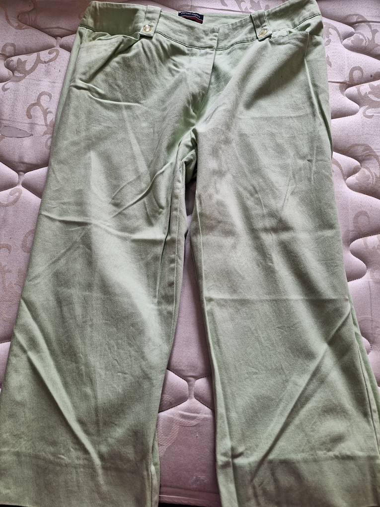green Denver Hayes capris thumbnail