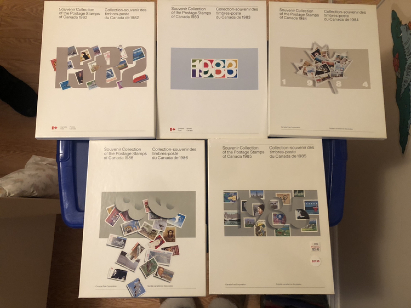 Souvenir postagstamp collections 1982-86