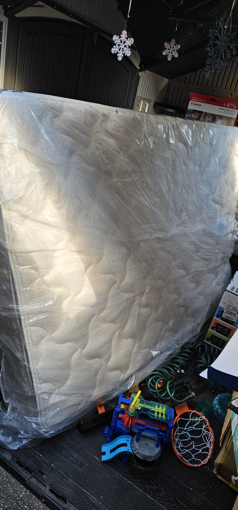 Queen size mattress  thumbnail