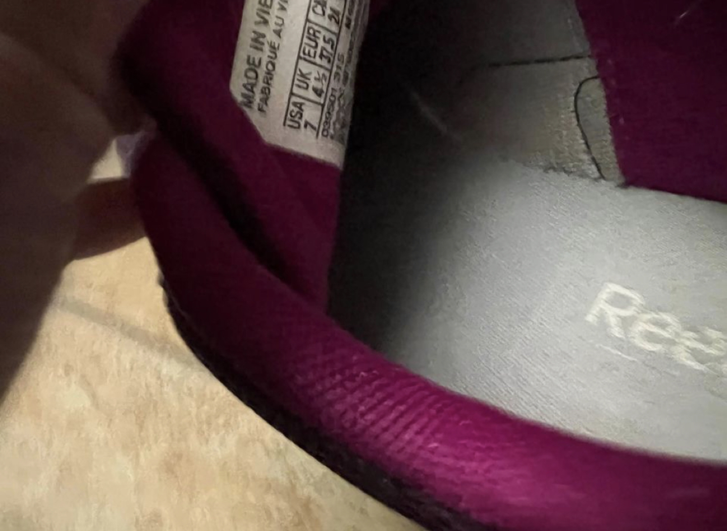 Reebok shoes for women size 7 image indicator(5)