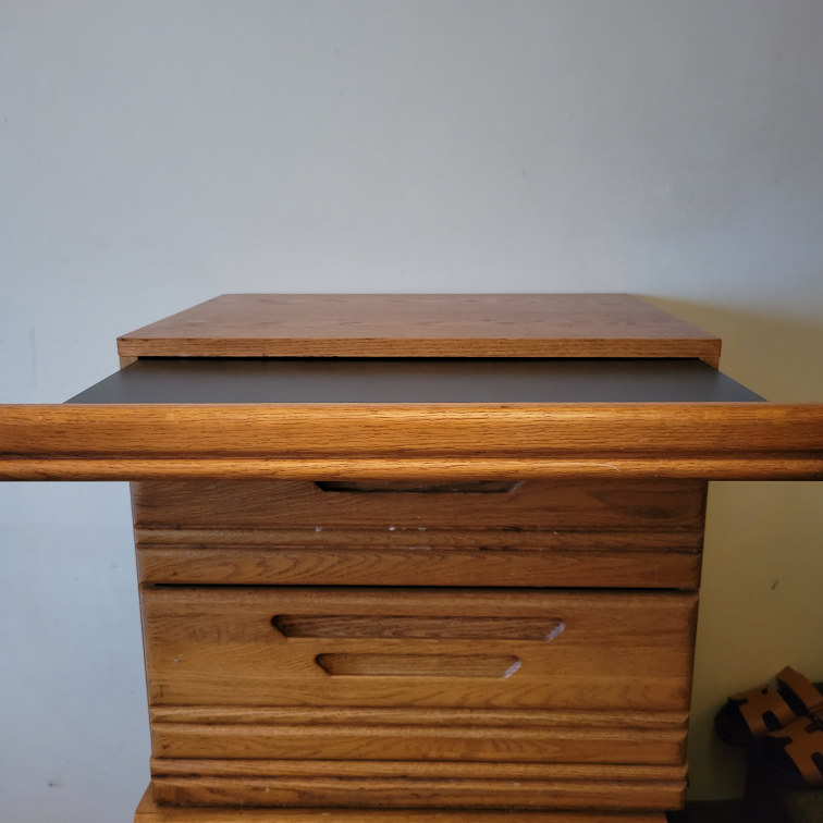 #freecycle two side drawers - photo 3