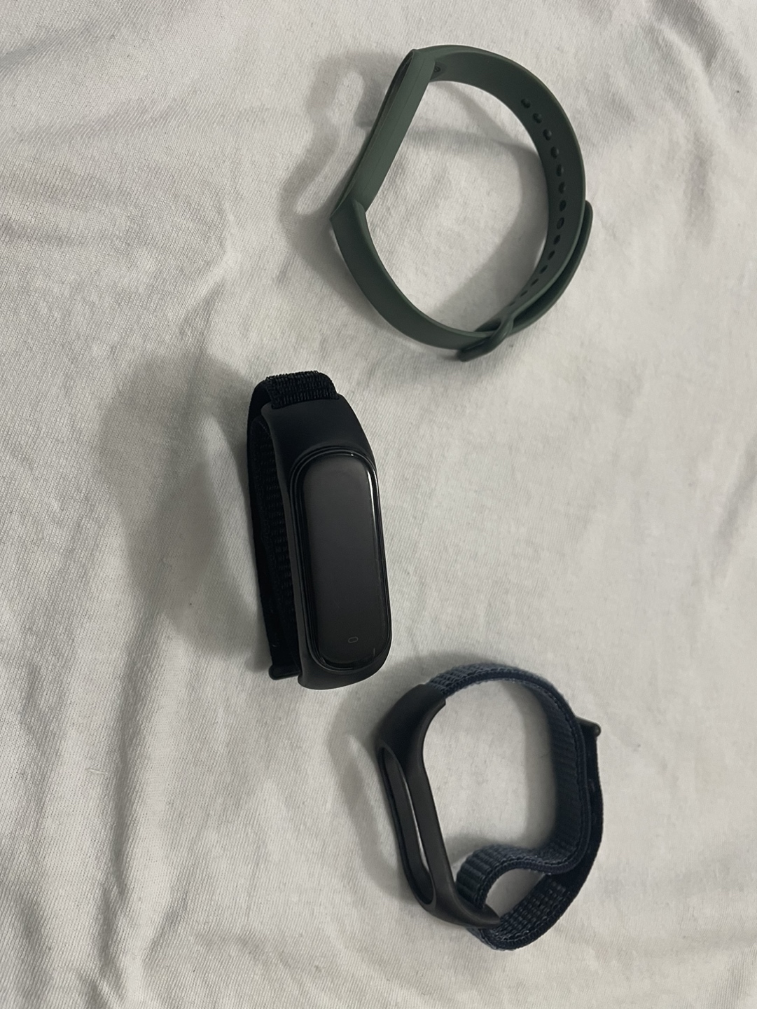 Amazfit Smart Band 5 + Replacement bands - photo 3