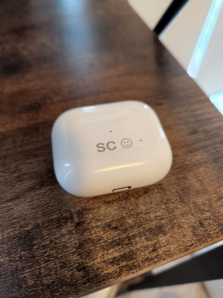Apple Airpods 3rd Gen + Free cable