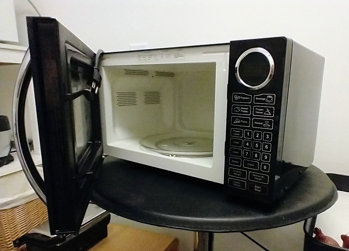 Microwave RCA RMW953 💰 - photo 2