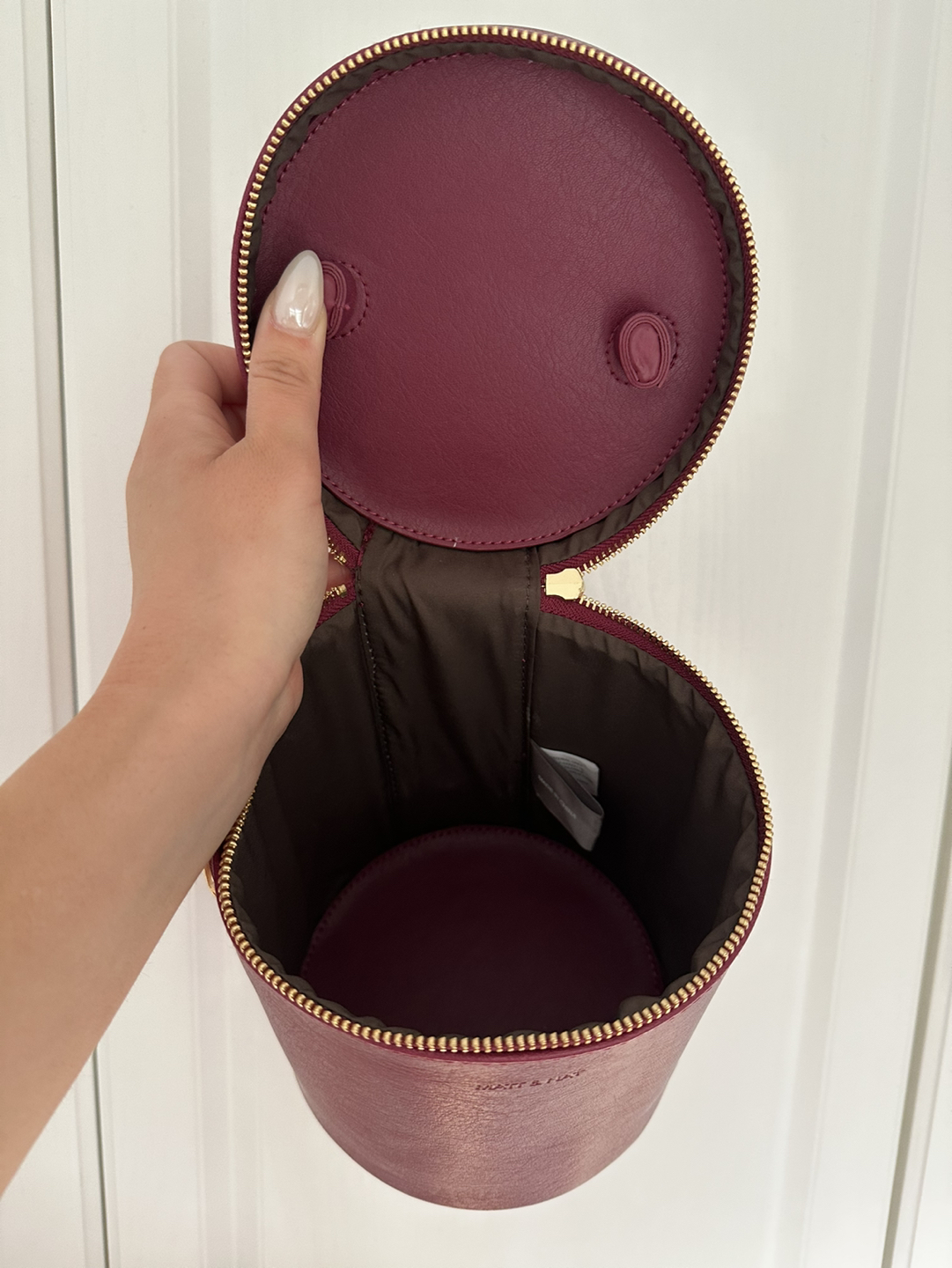 Matt and Nat bucket purse image indicator(4)