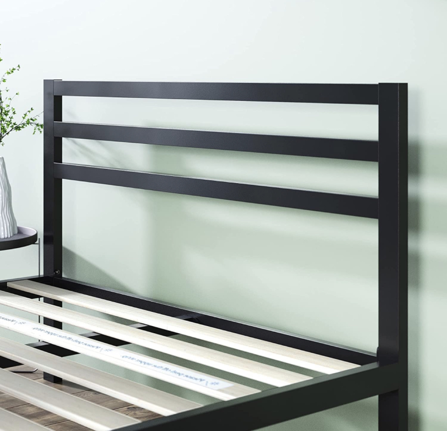 ZINUS Mia Metal Platform Bed Frame with Headboard, Queen - photo 4