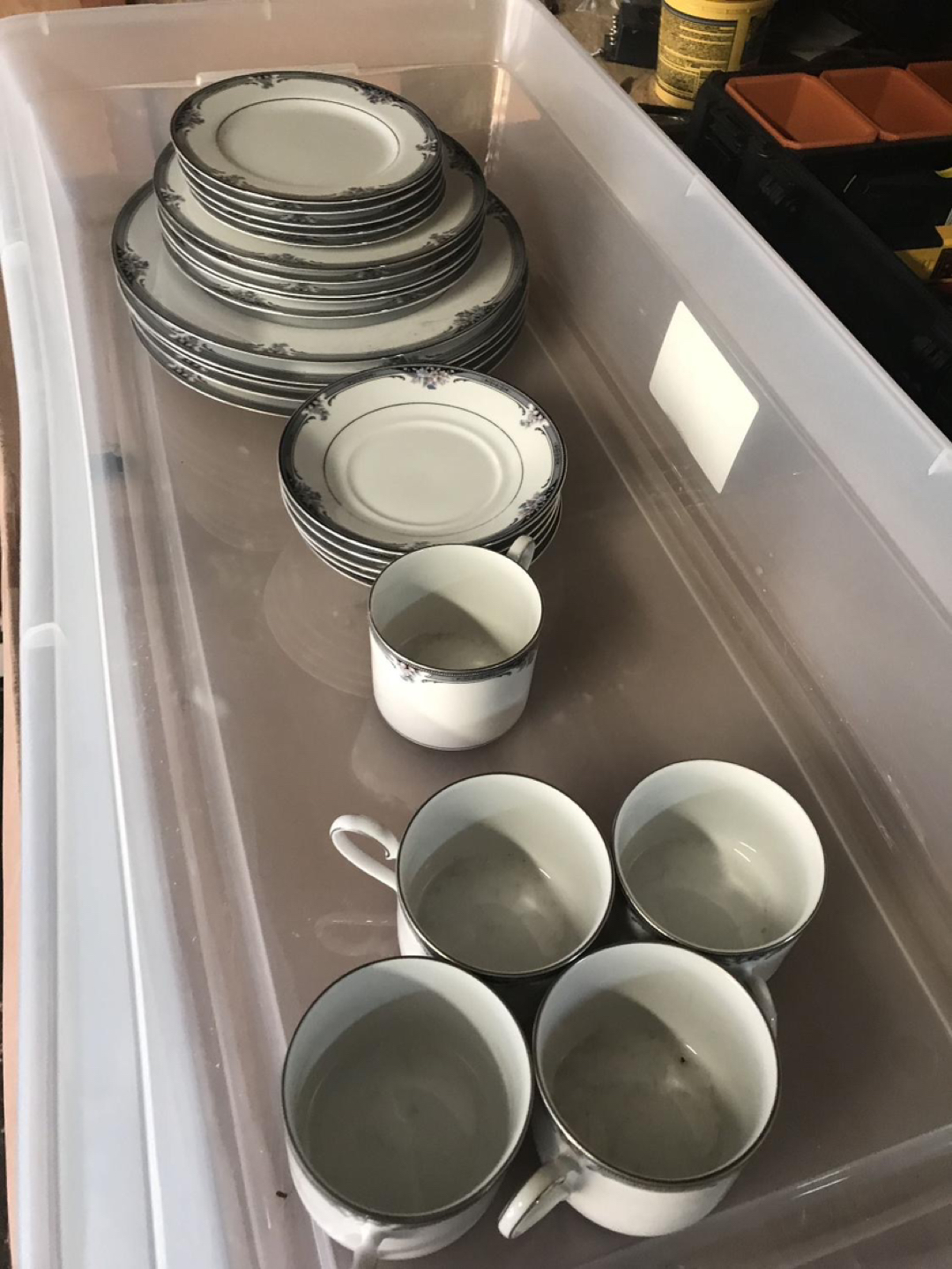 China plate set
