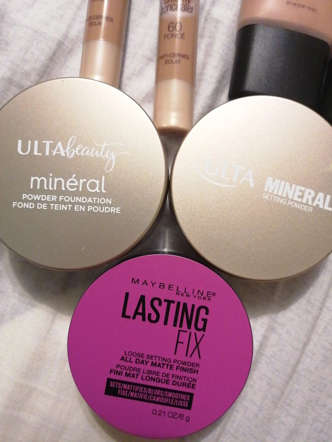 Foundation, concealer, powder image indicator(6)