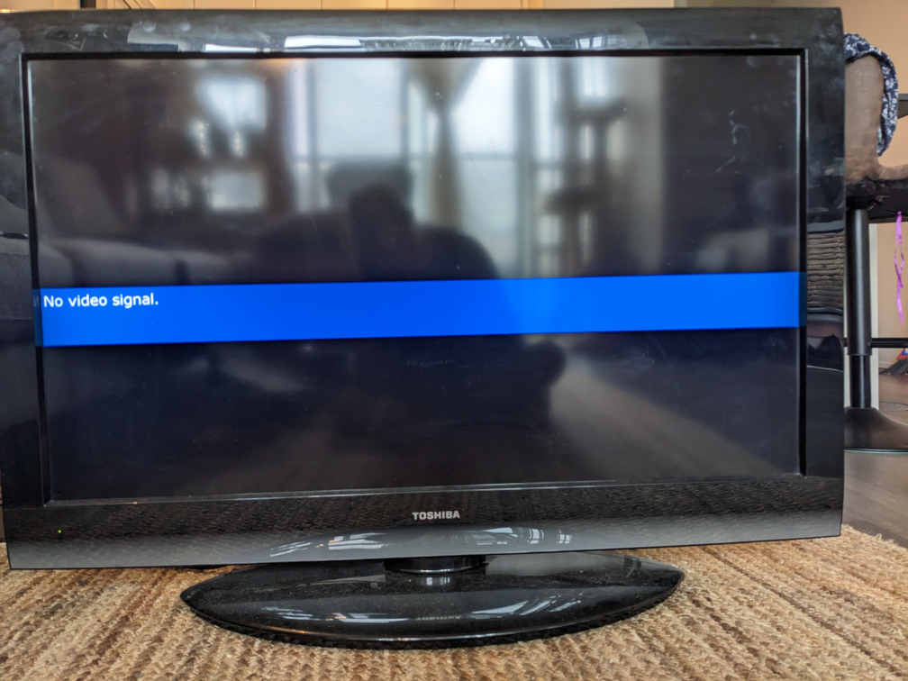 Flat screen TV 40 inches image indicator(2)