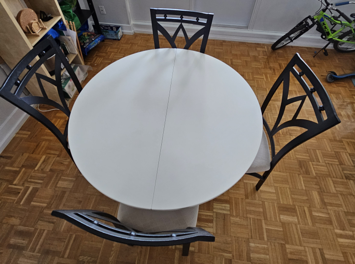 dining table with 4 chairs - photo 2