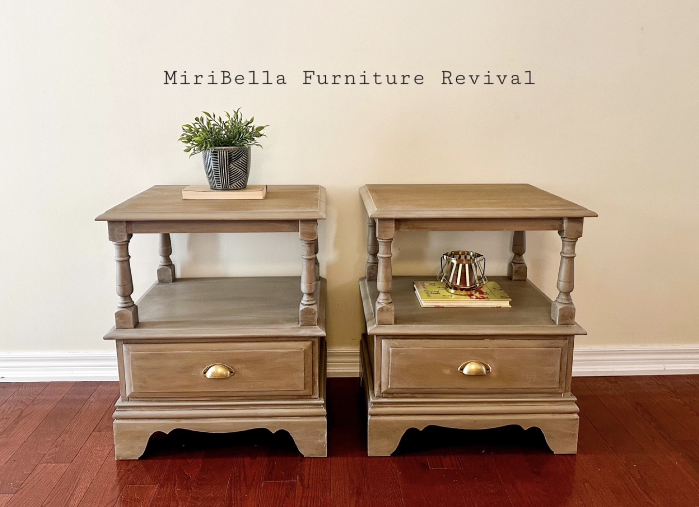 Pair of Solid Wood End/Night Tables