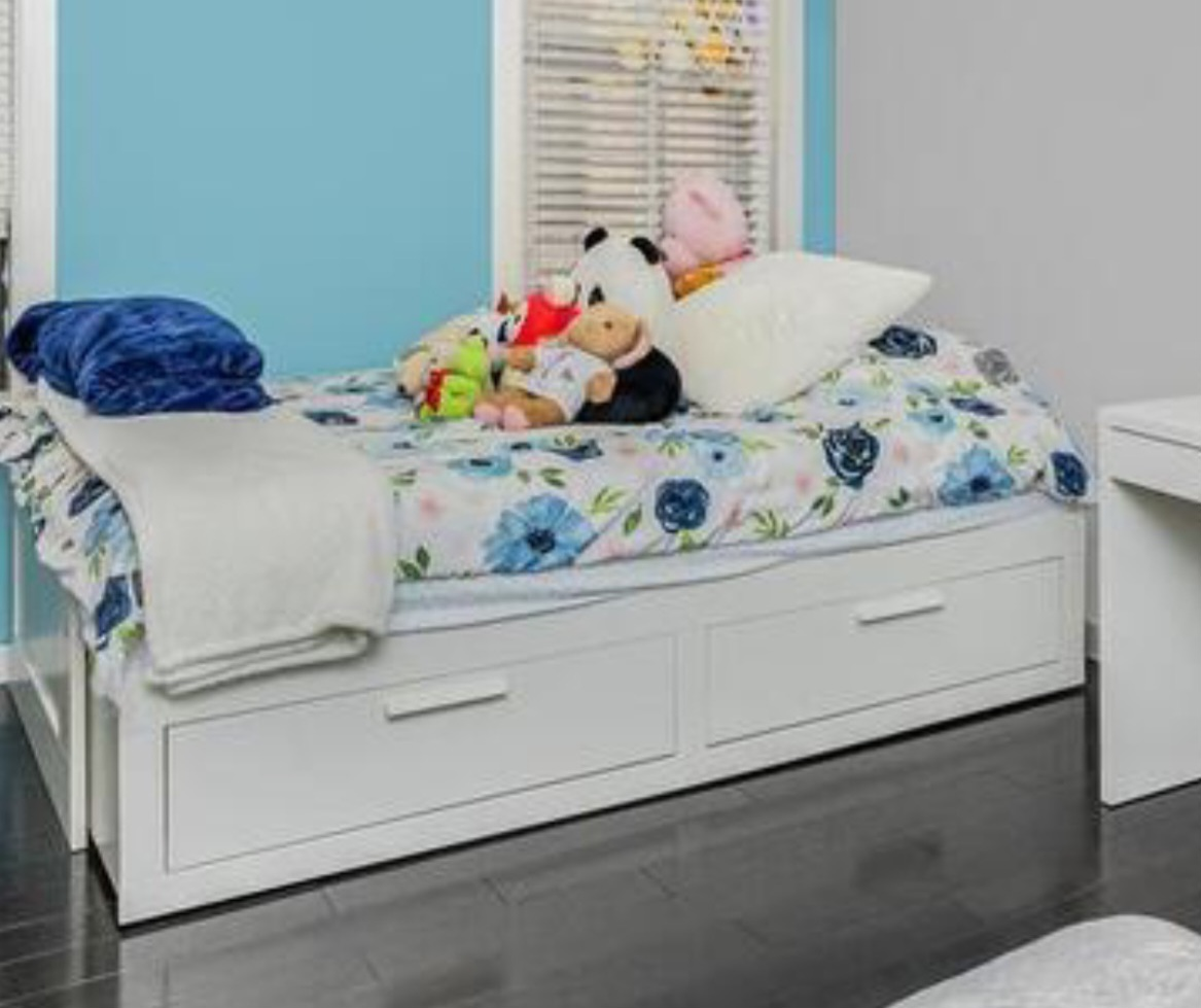 Brimnes Ikea Daybed Frame with 2 drawers in white