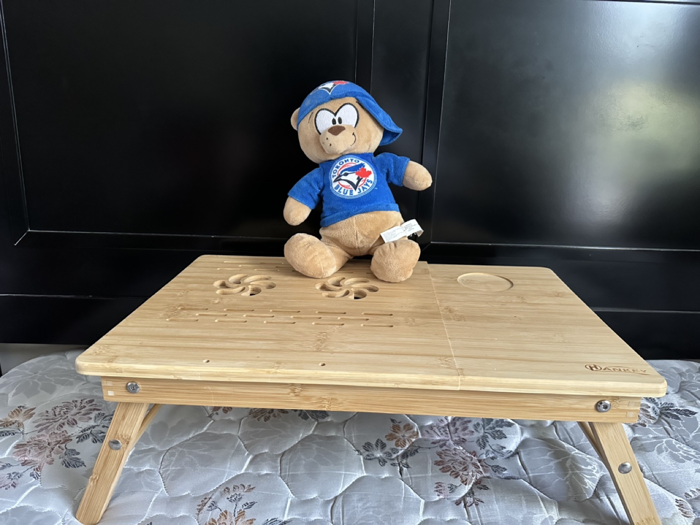 15 x22 inch Pune table thumbnail