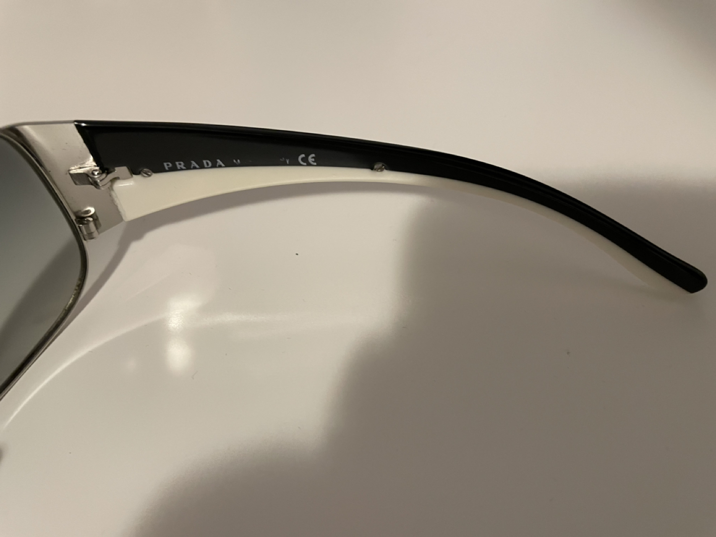 Prada Sunglasses image indicator(4)