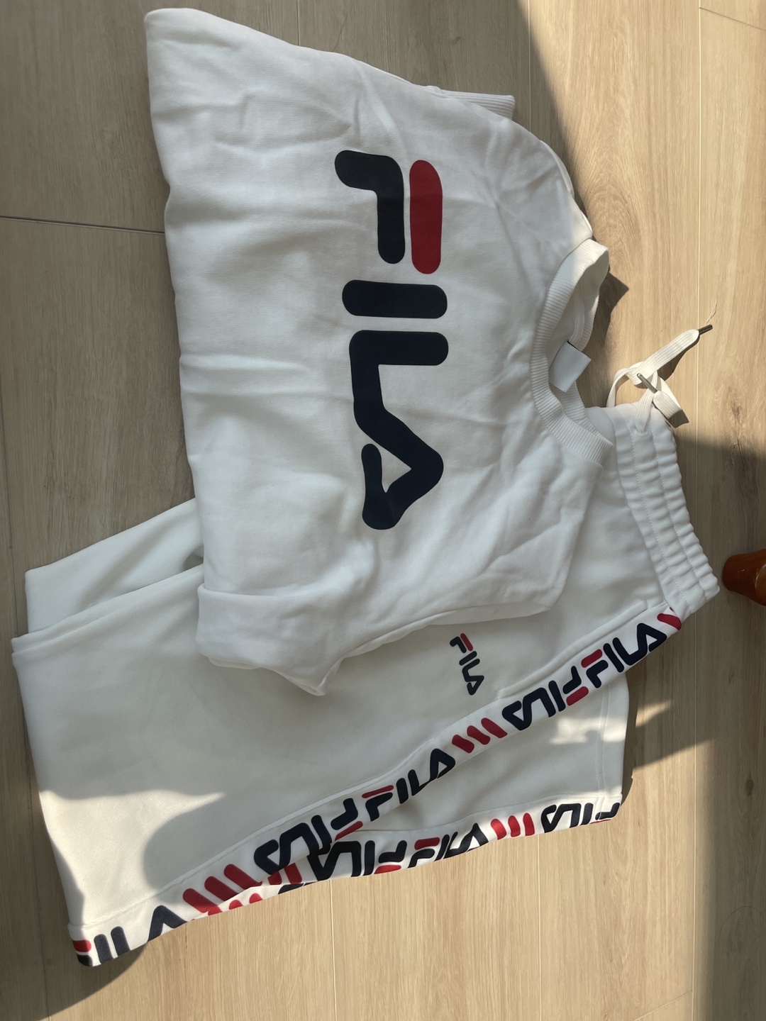 Two piece training set(unisex S)