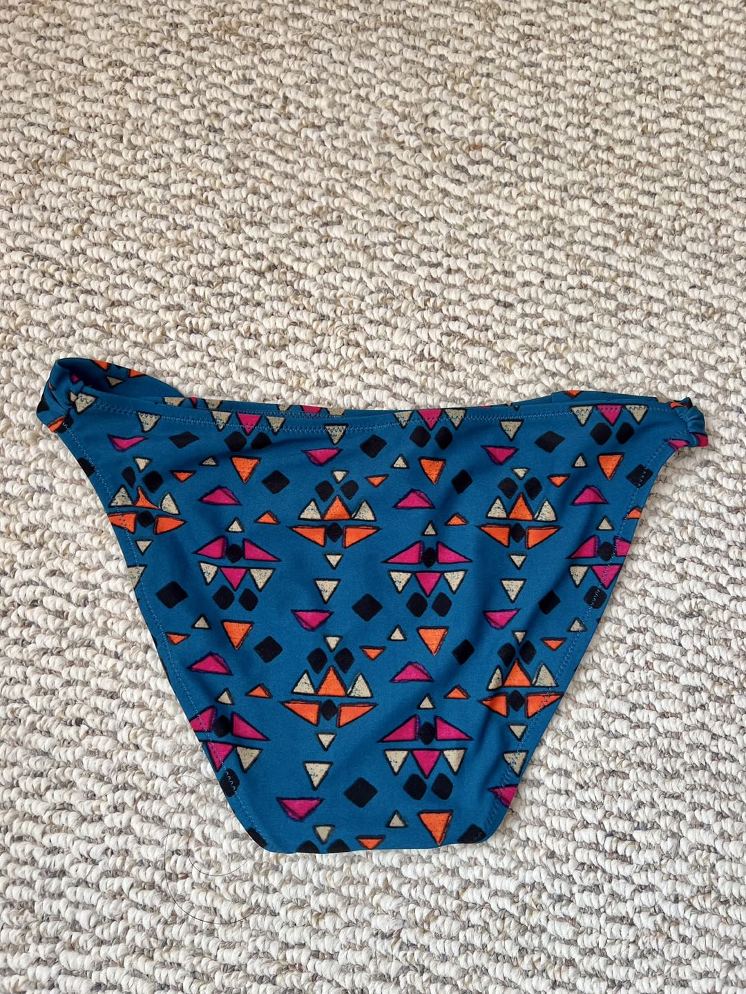 Brand new aerie print bikini set image indicator(6)