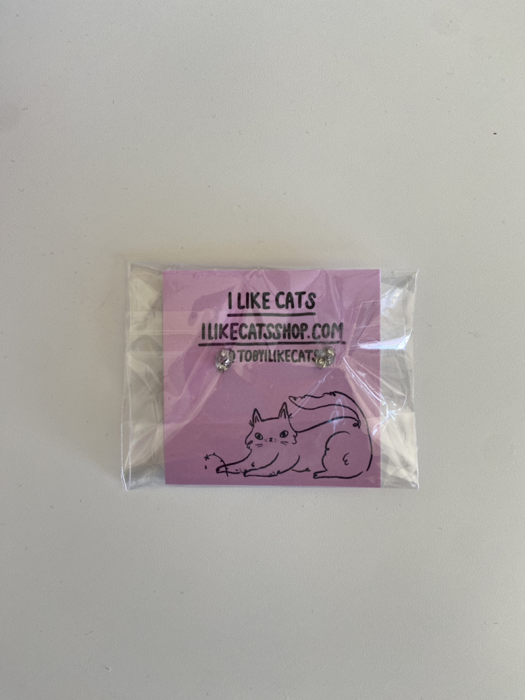 Cat earrings, new image indicator(2)